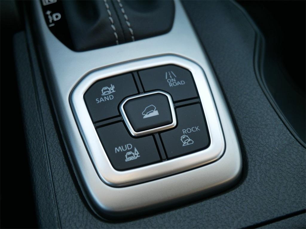 new 2026 Nissan Frontier car, priced at $41,150