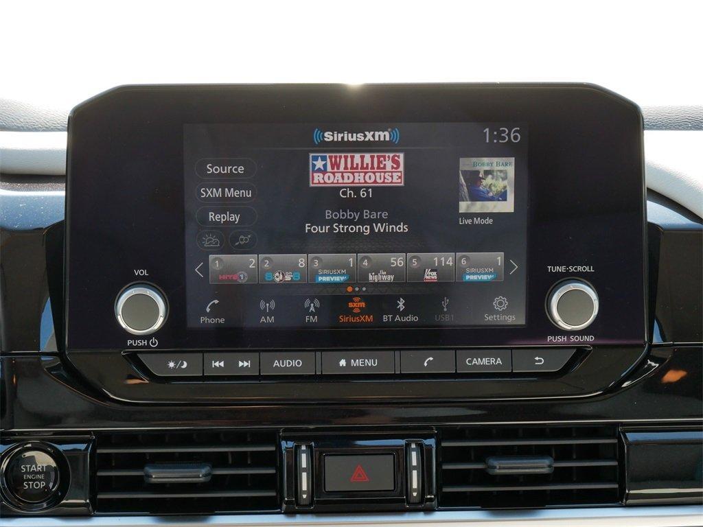 new 2025 Nissan Pathfinder car, priced at $40,000