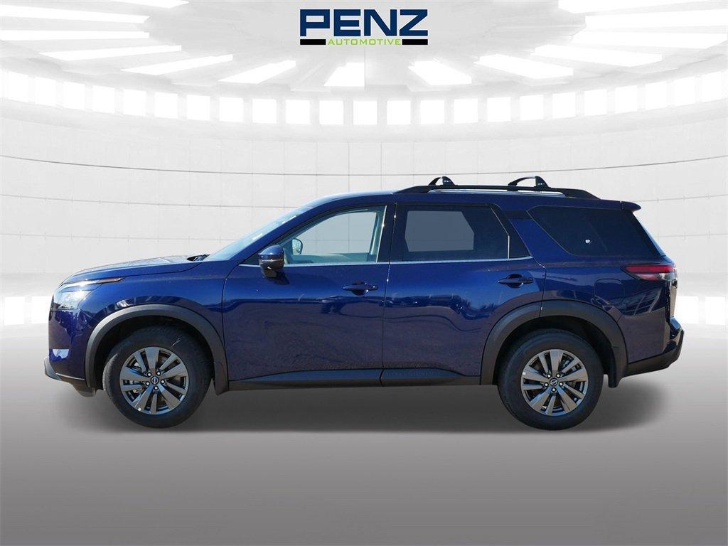 new 2025 Nissan Pathfinder car, priced at $40,000