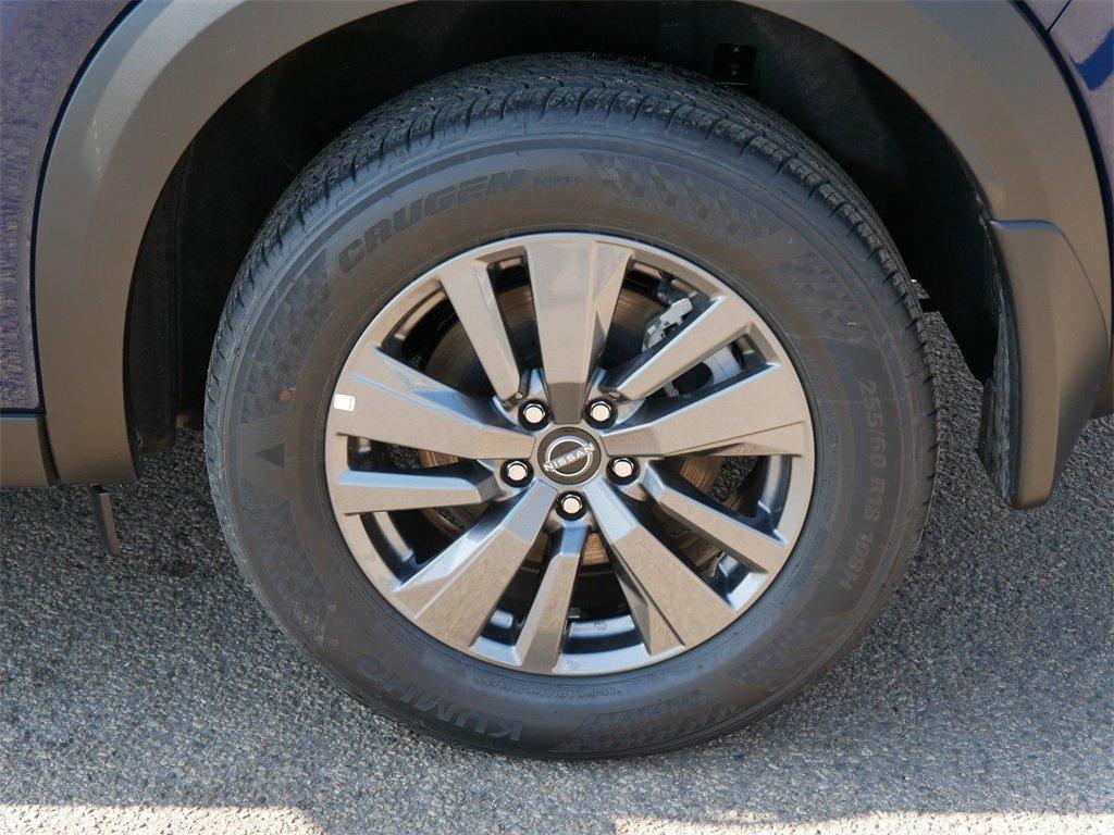 new 2025 Nissan Pathfinder car, priced at $40,000