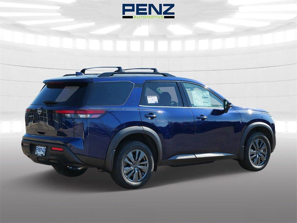 new 2025 Nissan Pathfinder car, priced at $40,000