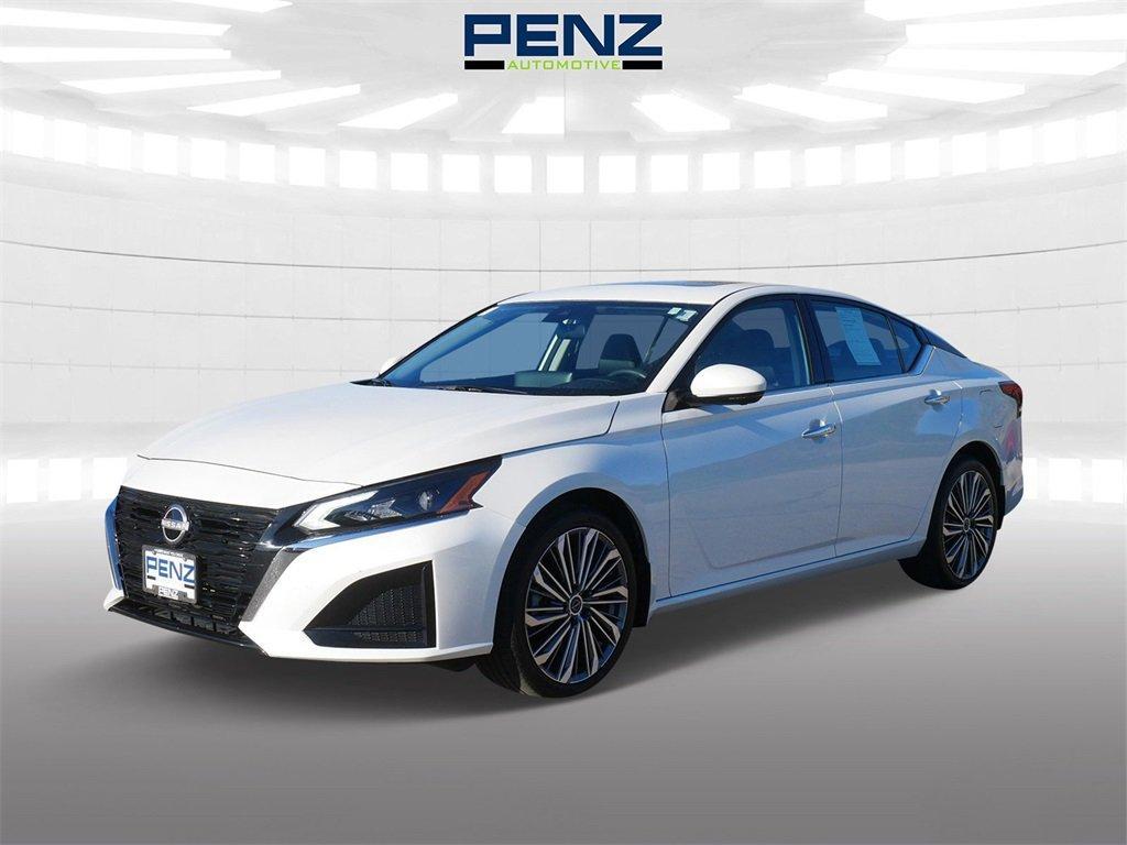used 2025 Nissan Altima car, priced at $25,500