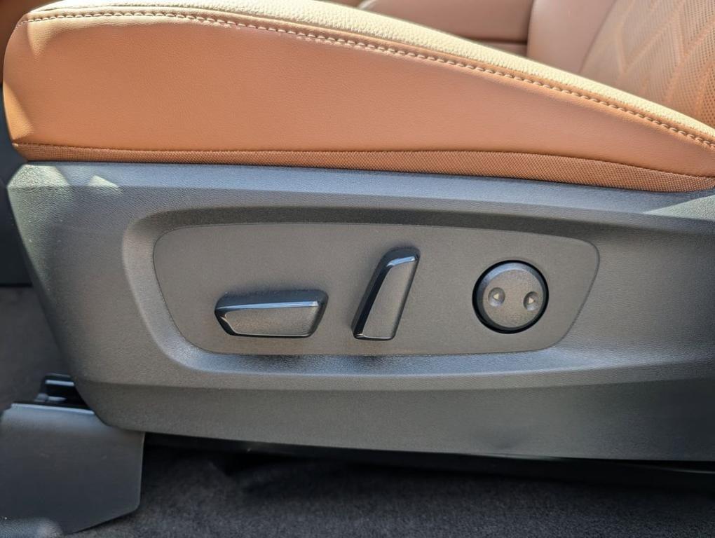 new 2026 Nissan Pathfinder car, priced at $51,536