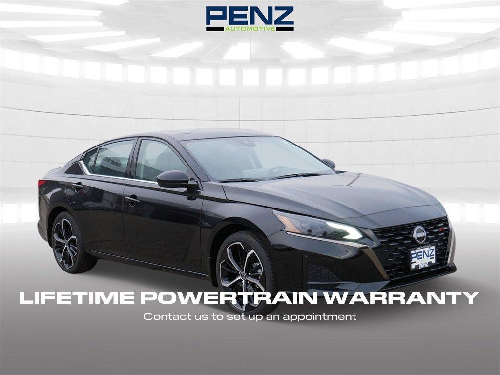 new 2025 Nissan Altima car, priced at $30,000