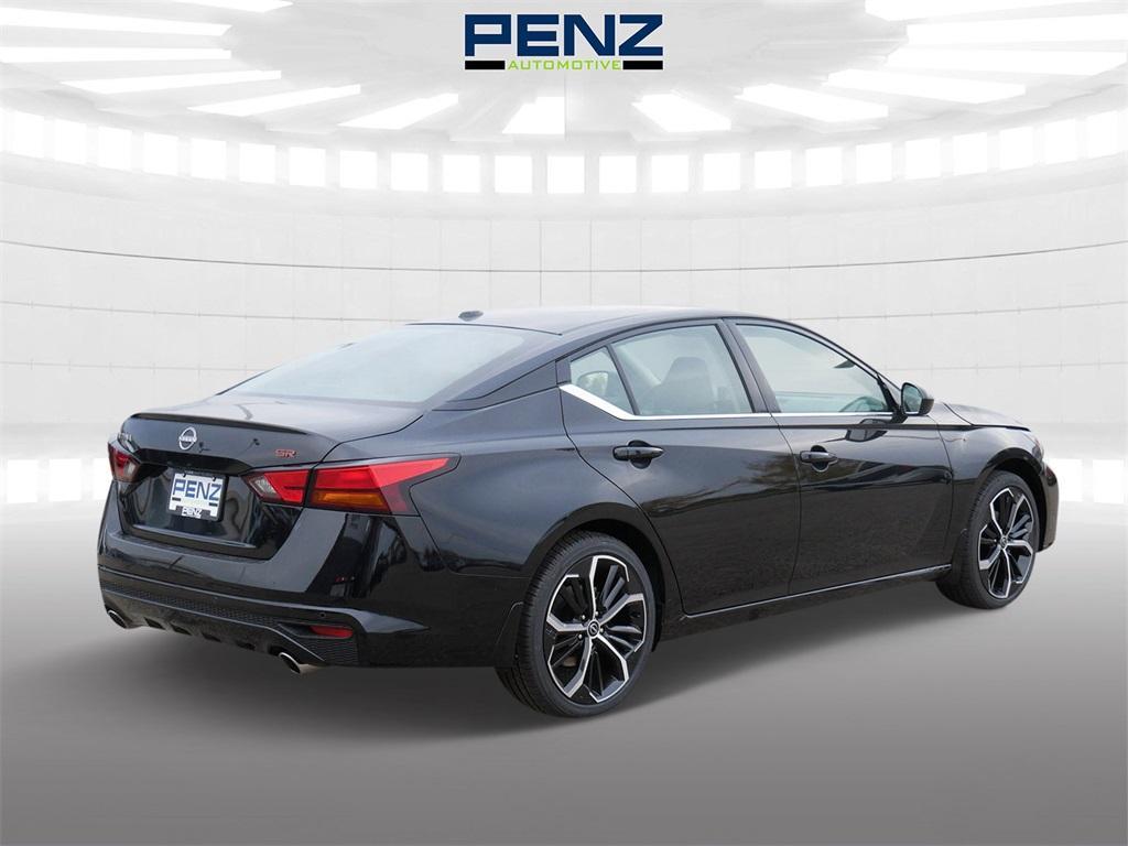 new 2025 Nissan Altima car, priced at $30,760