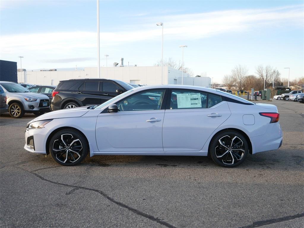 new 2025 Nissan Altima car, priced at $31,000