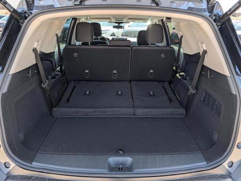 new 2026 Nissan Pathfinder car, priced at $42,155