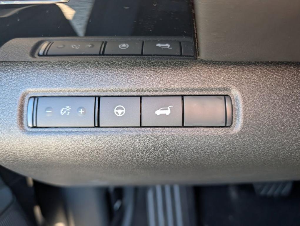 new 2026 Nissan Pathfinder car, priced at $42,155