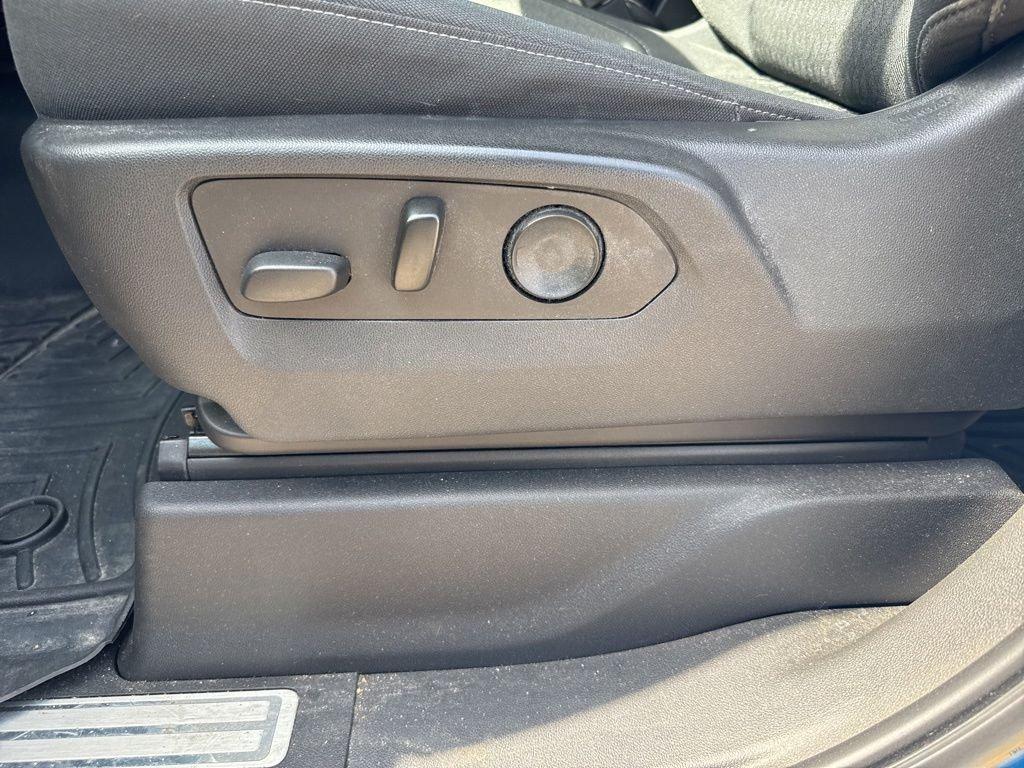 used 2022 Chevrolet Silverado 1500 car, priced at $34,200