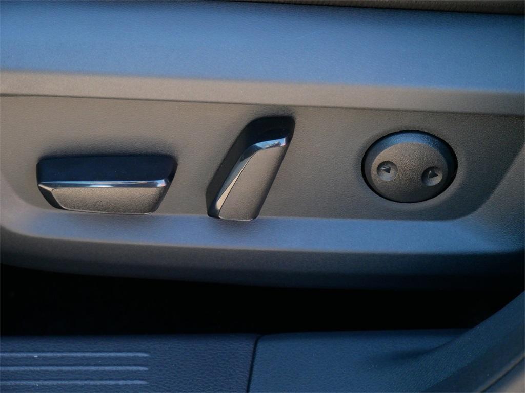 new 2026 Nissan Rogue car, priced at $35,000