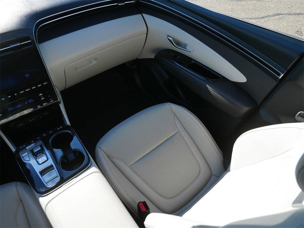 used 2024 Hyundai TUCSON Hybrid car, priced at $29,250