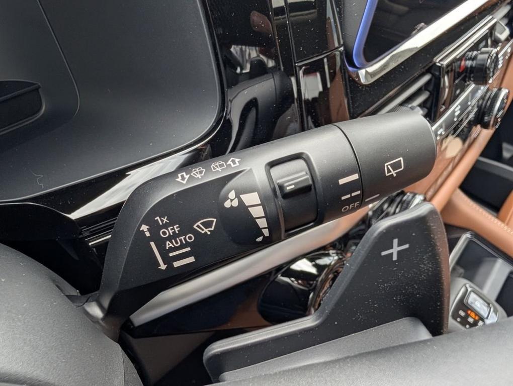 new 2026 Nissan Pathfinder car, priced at $52,678