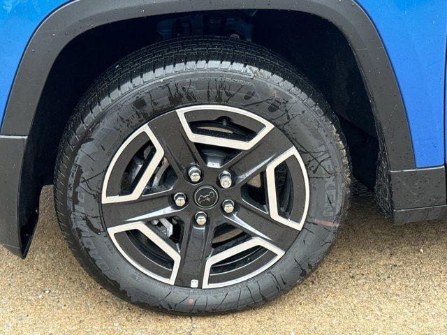new 2026 Jeep Cherokee car, priced at $37,184