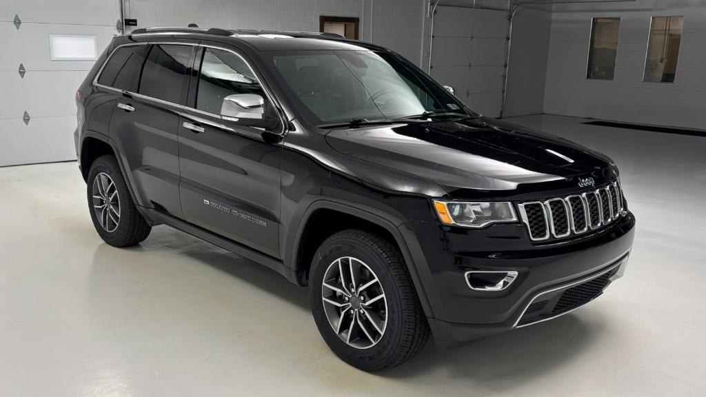 used 2022 Jeep Grand Cherokee WK car, priced at $29,035