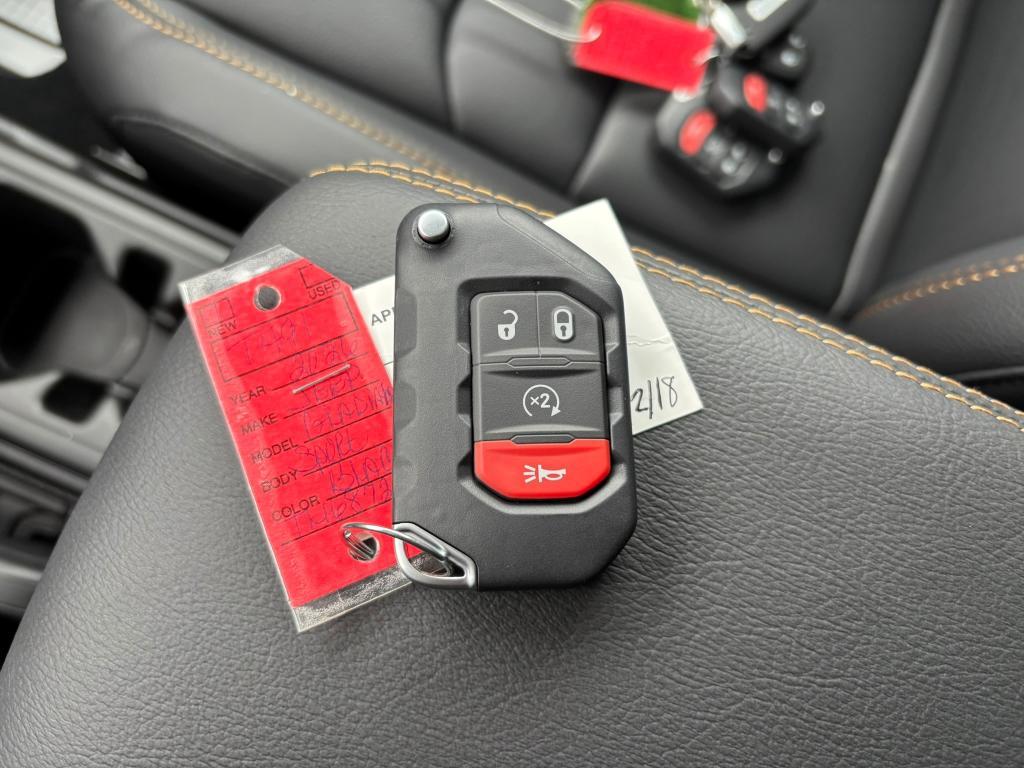 new 2026 Jeep Gladiator car, priced at $53,695