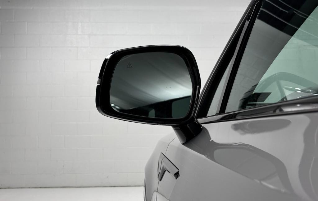 used 2023 Kia Sorento car, priced at $29,874