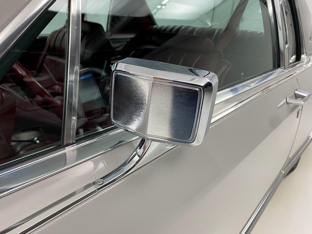 used 1979 Lincoln Town Car car, priced at $31,000