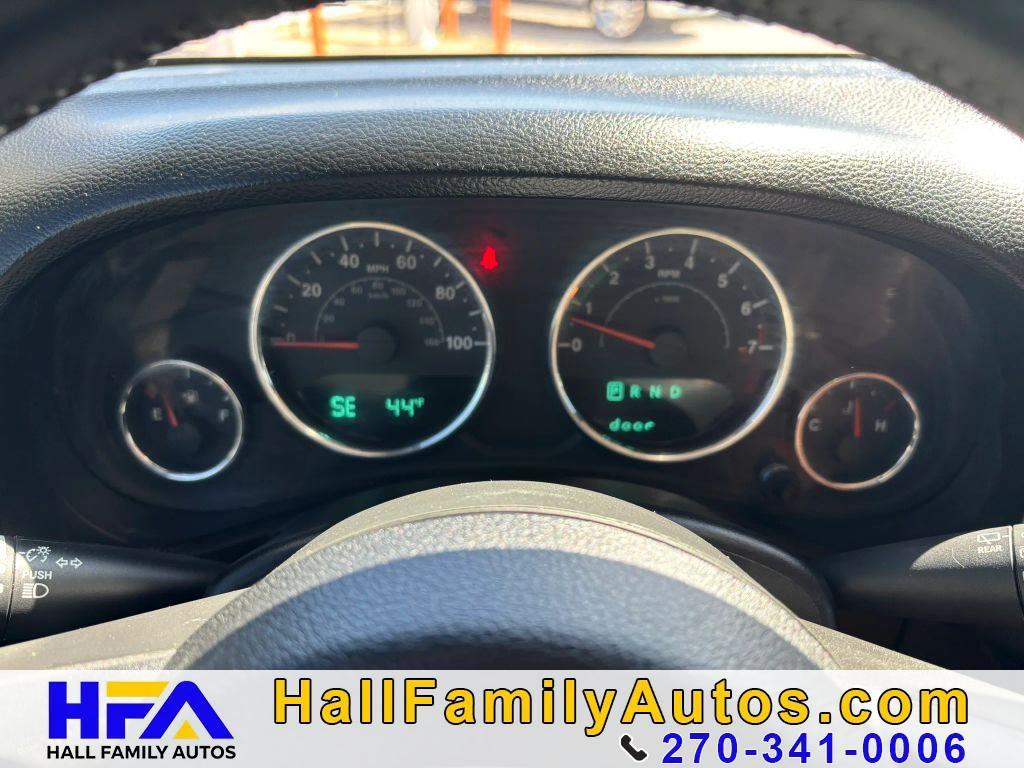 used 2013 Jeep Wrangler Unlimited car, priced at $17,999