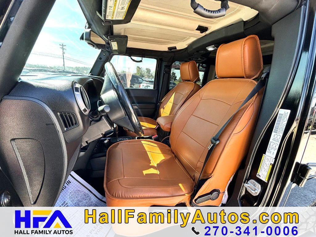 used 2013 Jeep Wrangler Unlimited car, priced at $17,999