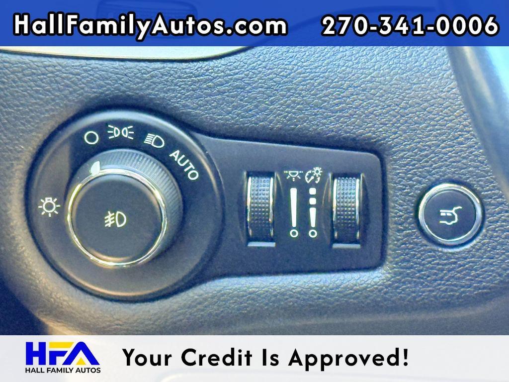 used 2017 Jeep Cherokee car, priced at $14,999