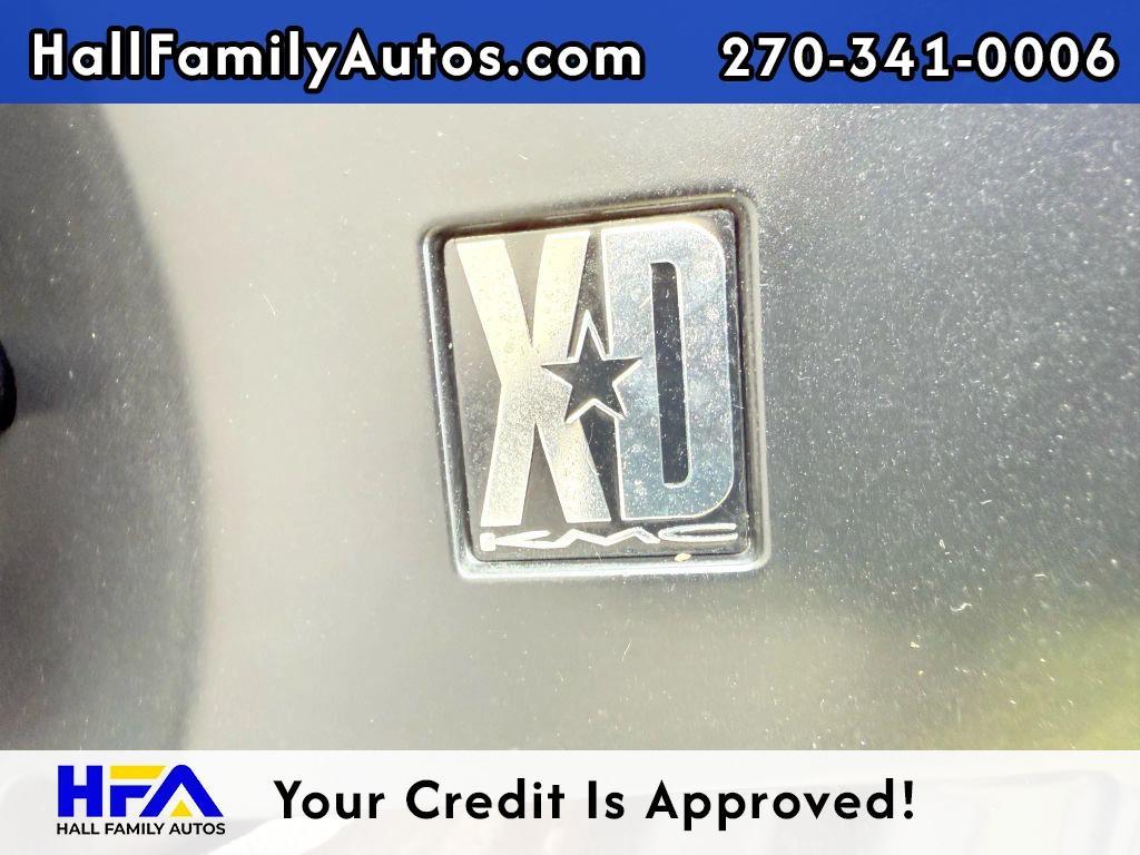 used 2015 GMC Sierra 1500 car, priced at $26,999