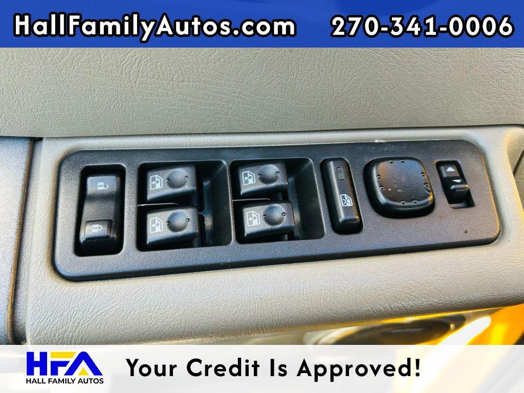 used 2003 Hummer H2 car, priced at $21,999