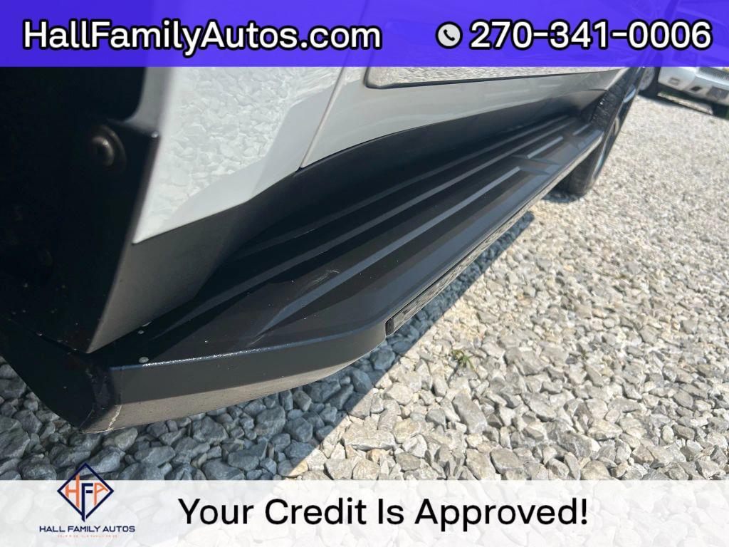 used 2023 GMC Yukon car, priced at $59,999