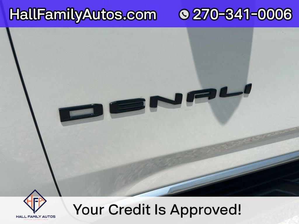 used 2023 GMC Yukon car, priced at $59,999