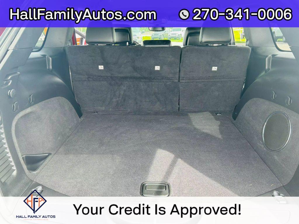 used 2020 Jeep Grand Cherokee car, priced at $19,999