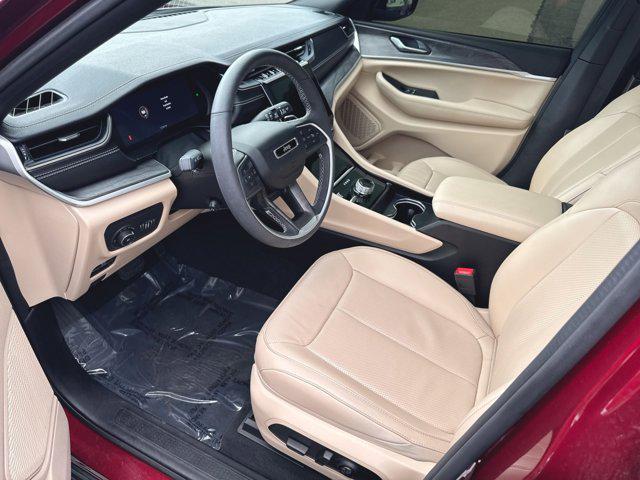 used 2024 Jeep Grand Cherokee car, priced at $35,500