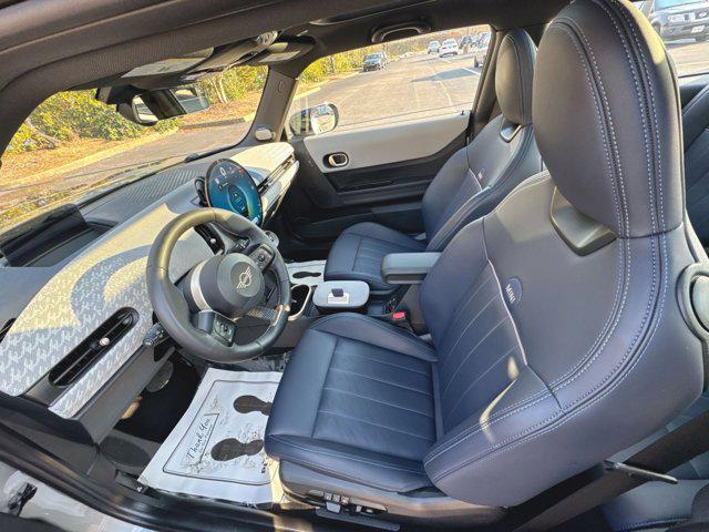 used 2025 MINI Hardtop car, priced at $25,000