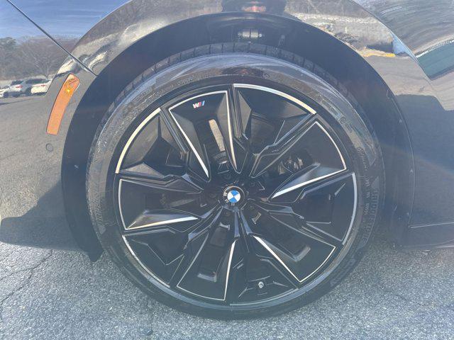 new 2025 BMW i7 car, priced at $130,020