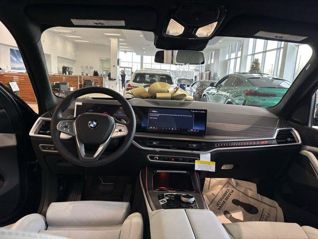 new 2026 BMW X7 car, priced at $99,125