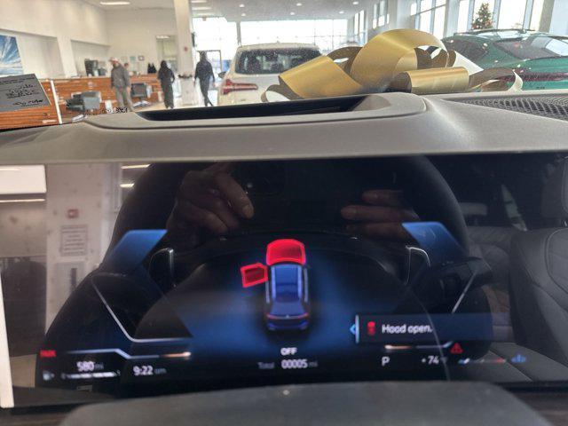 new 2026 BMW X7 car, priced at $99,125