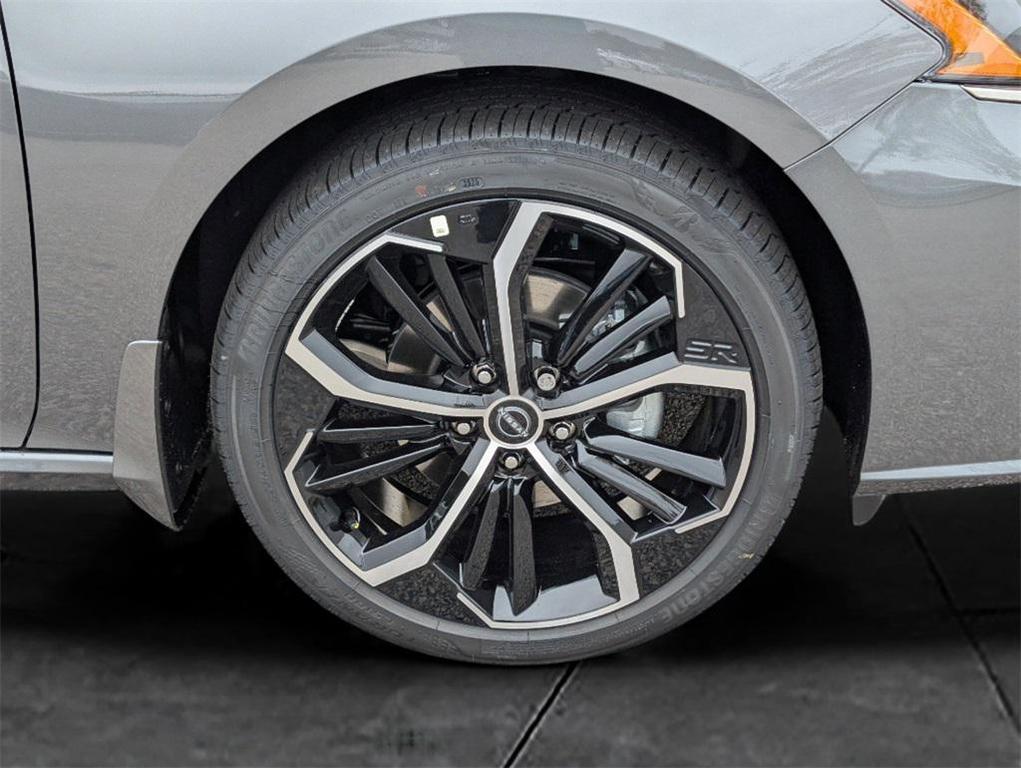 new 2025 Nissan Altima car, priced at $32,074