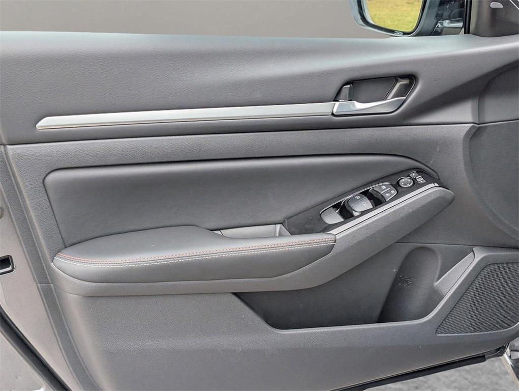 new 2025 Nissan Altima car, priced at $32,074