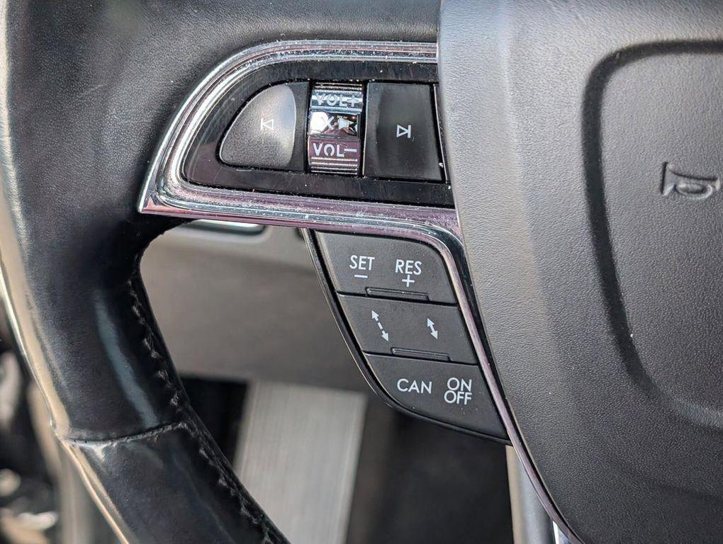 used 2020 Lincoln Navigator car, priced at $36,100