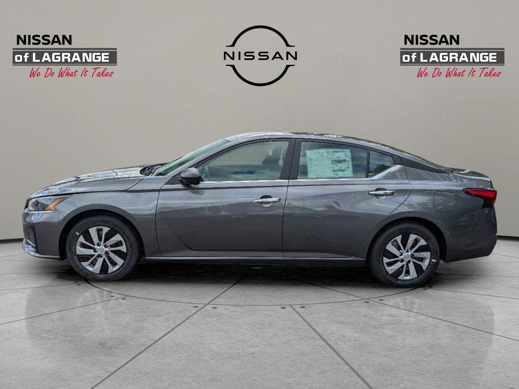 used 2025 Nissan Altima car, priced at $21,999