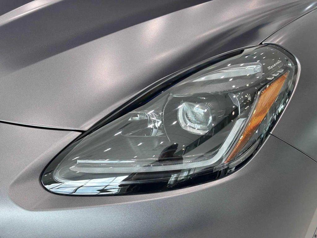 new 2025 Maserati Grecale car, priced at $157,965
