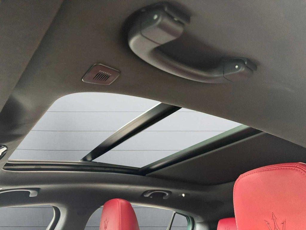 new 2025 Maserati Grecale car, priced at $157,965