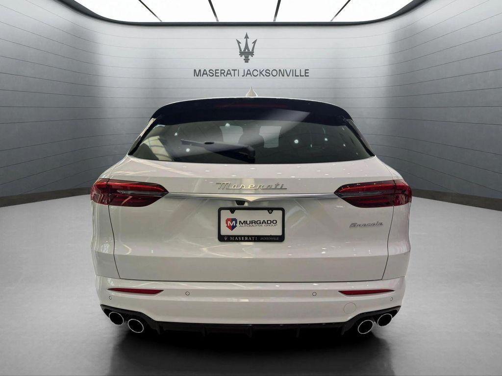 new 2025 Maserati Grecale car, priced at $82,655
