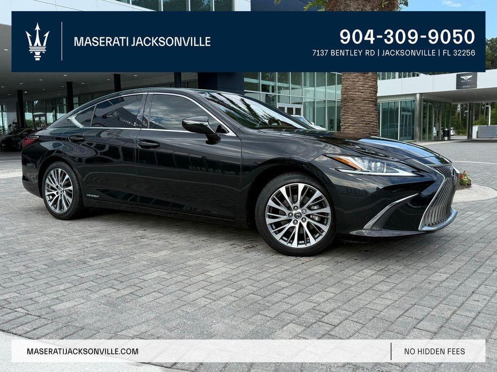 used 2020 Lexus ES 300h car, priced at $32,500