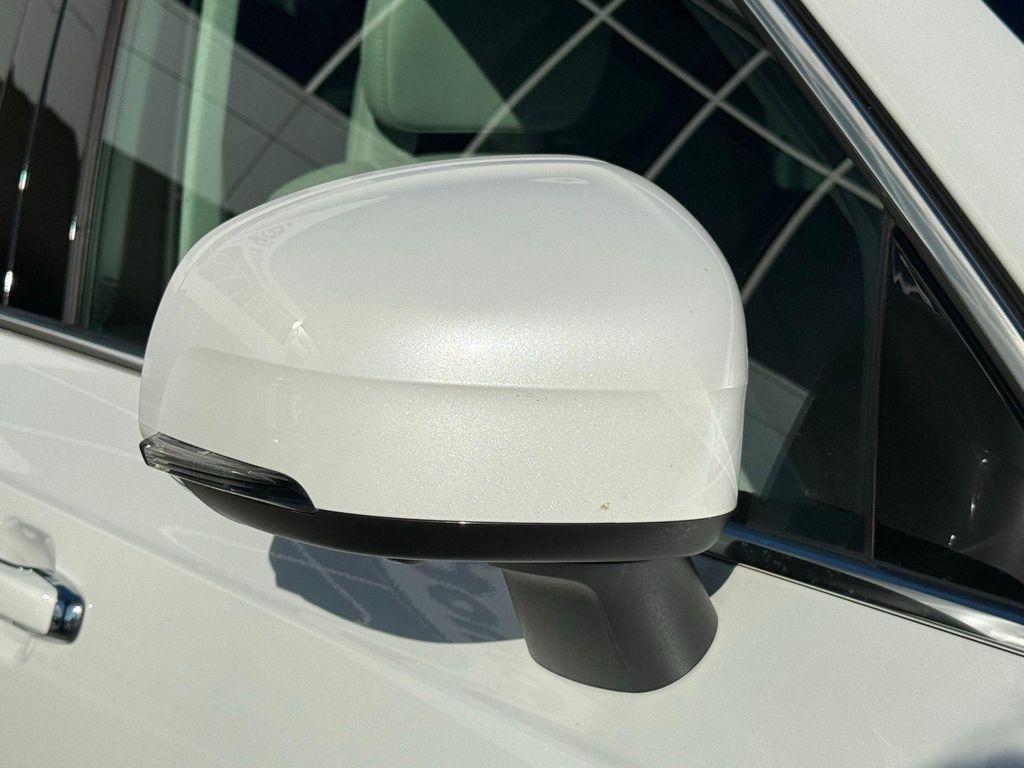 used 2022 Volvo XC90 car, priced at $35,500