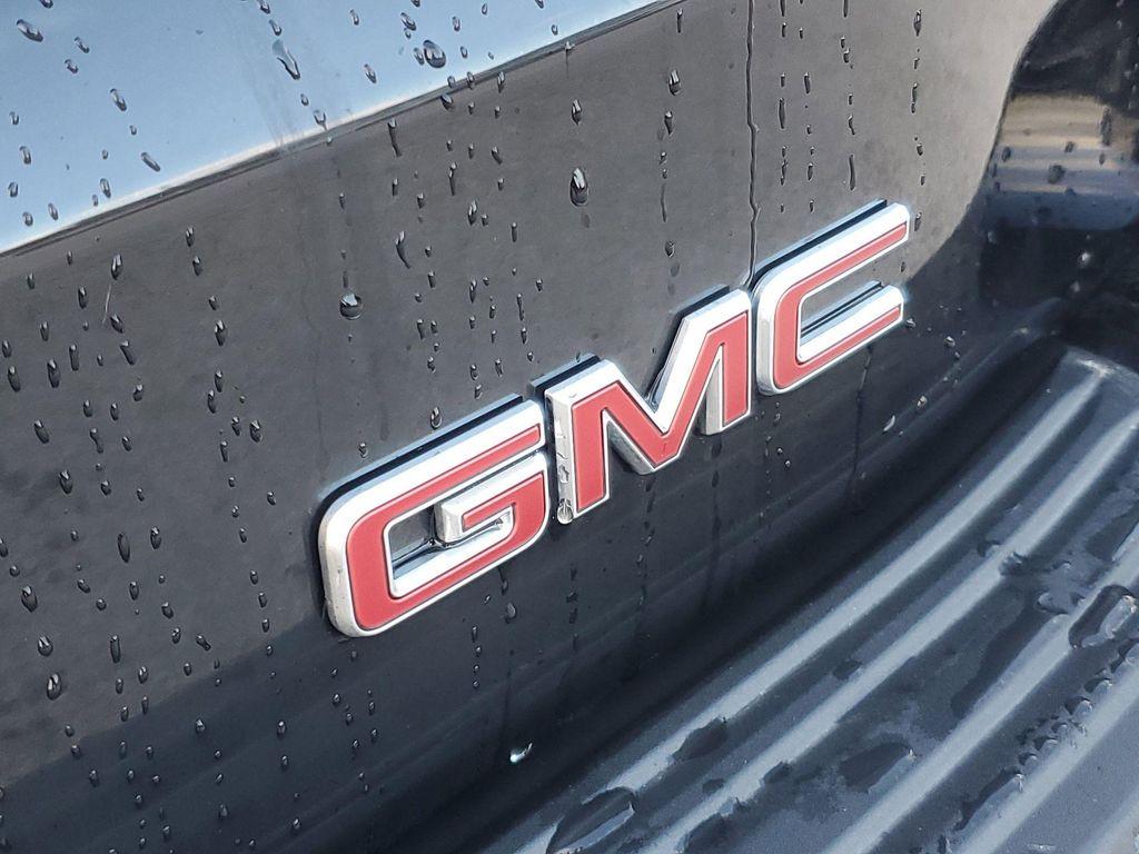 used 2025 GMC Yukon XL car, priced at $71,943