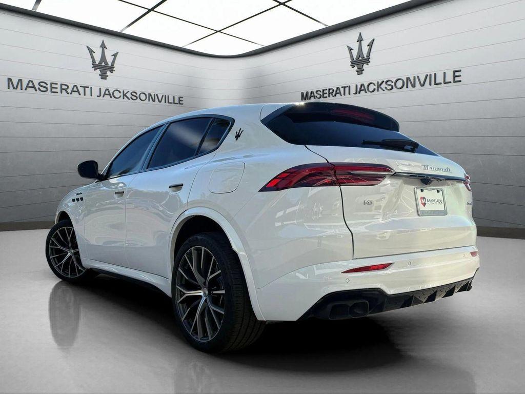 new 2026 Maserati Grecale car, priced at $89,935