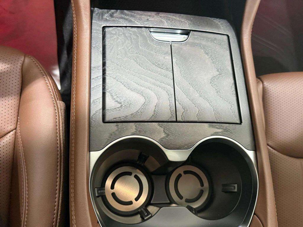 new 2026 Maserati Grecale car, priced at $89,935