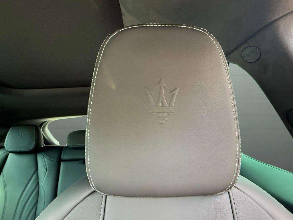 new 2025 Maserati Grecale car, priced at $85,995