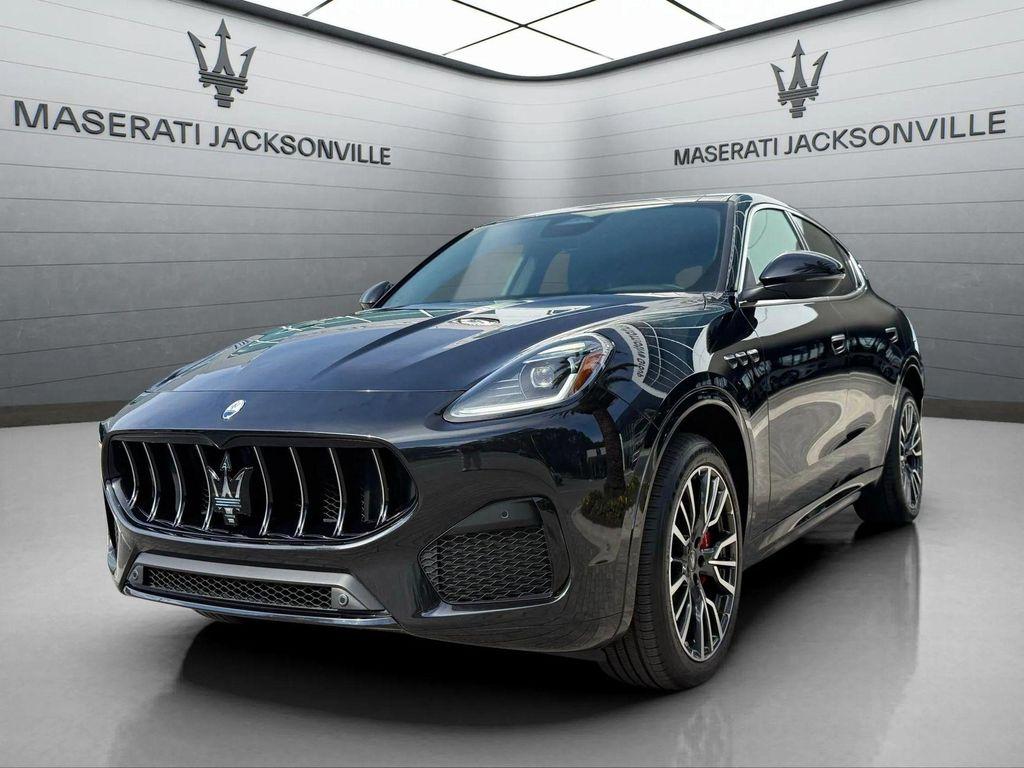 new 2025 Maserati Grecale car, priced at $85,995