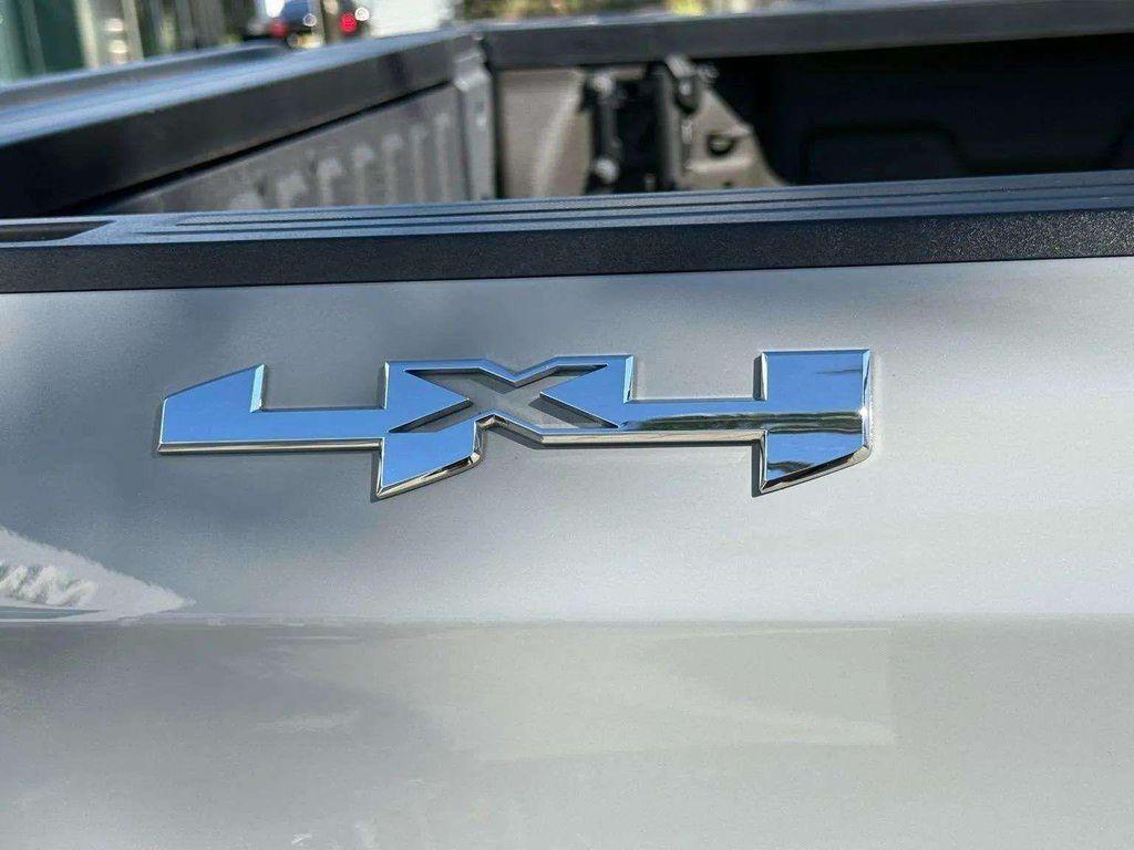 used 2024 GMC Sierra 1500 car, priced at $39,400