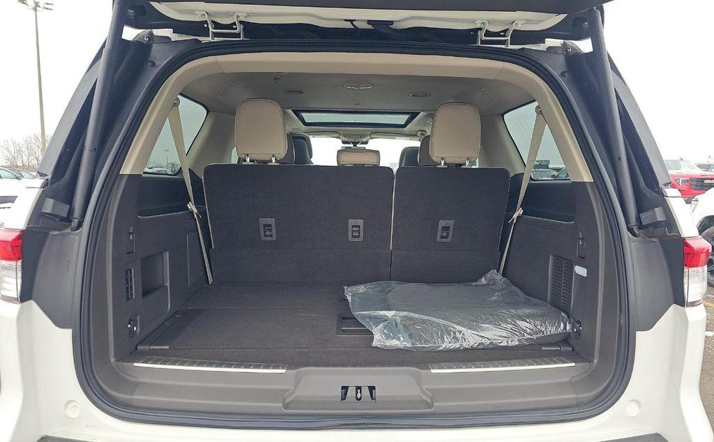 used 2024 Lincoln Navigator car, priced at $83,500